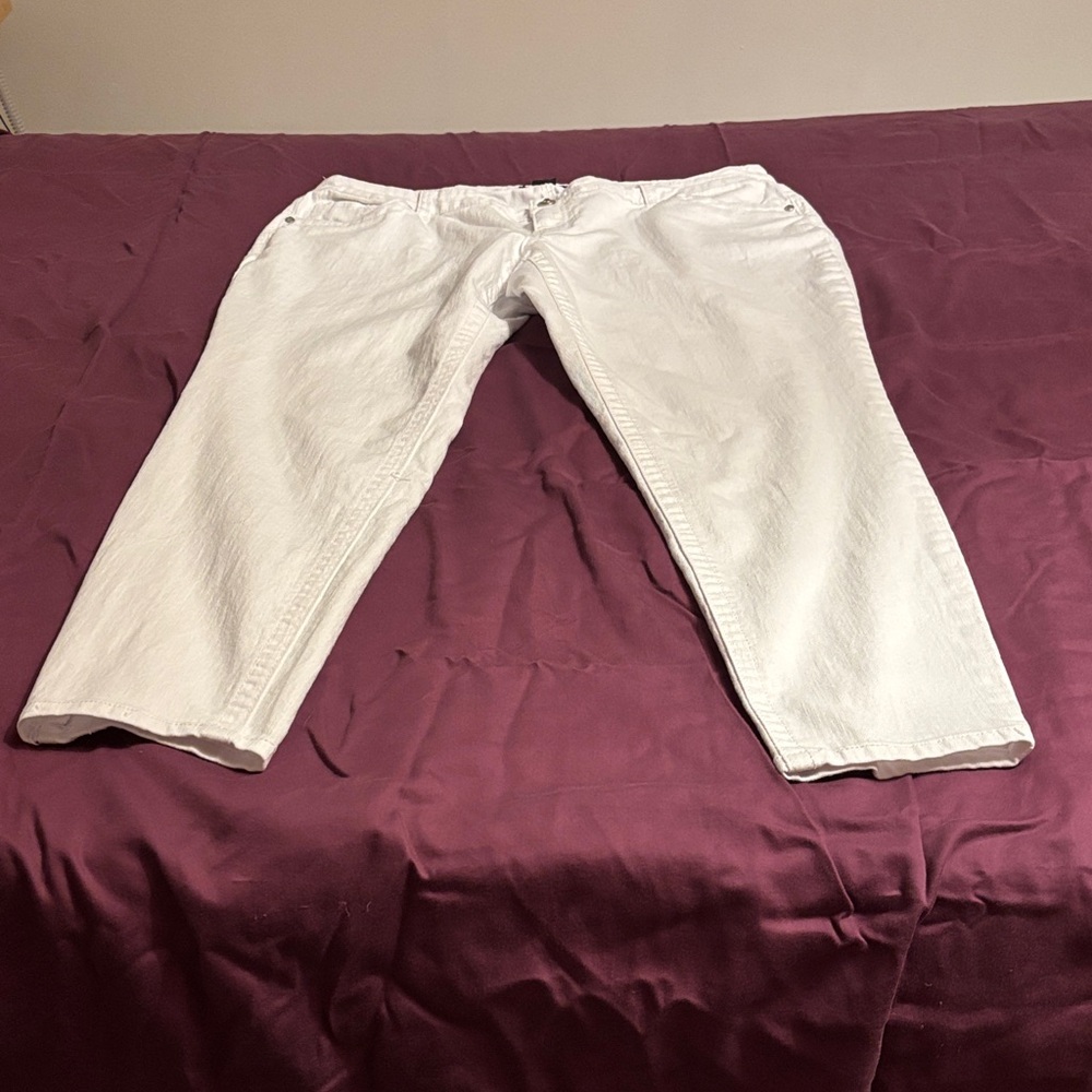 Baccini Women's Straight Leg Jeans - White